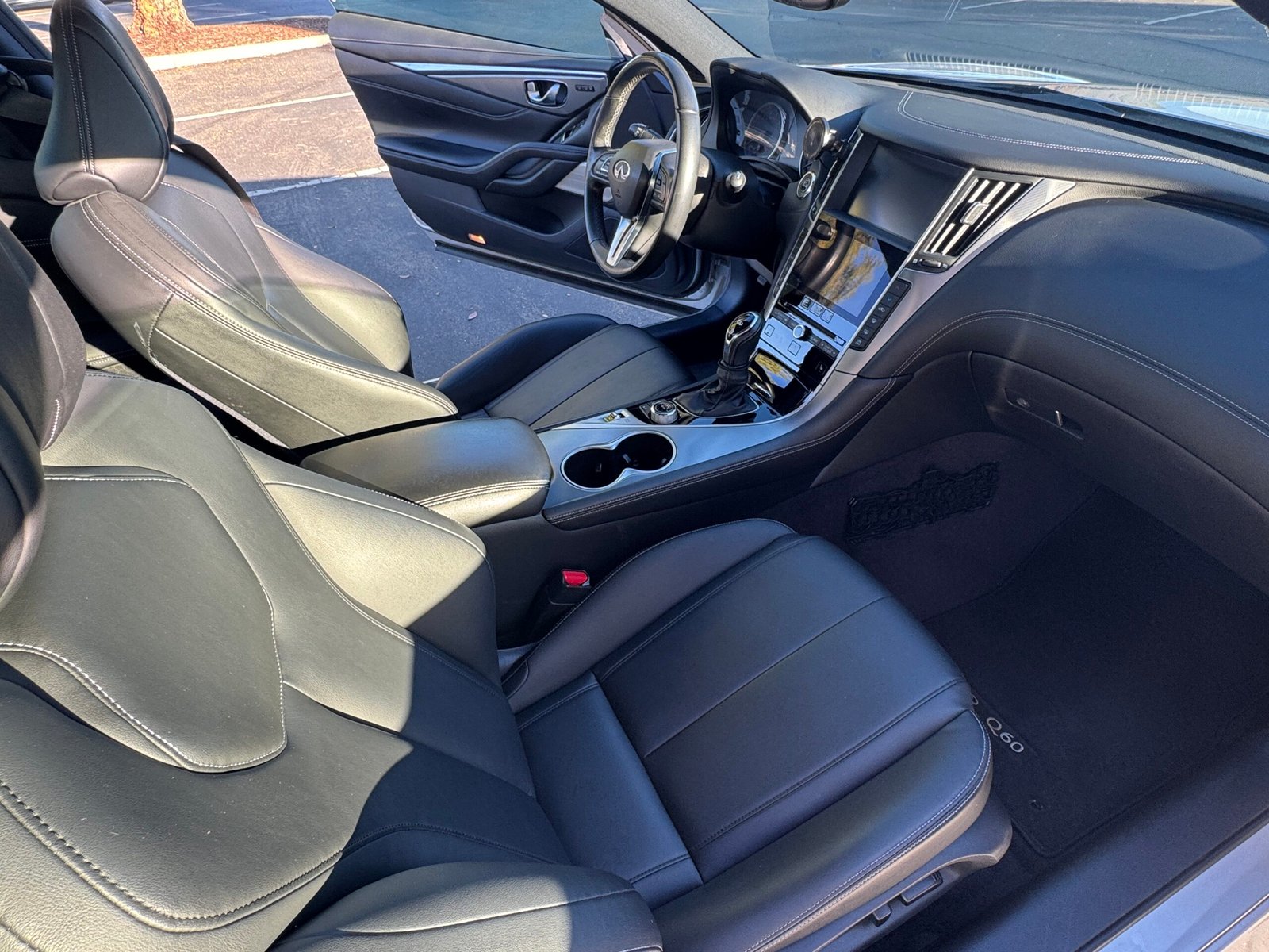 2018 Infiniti Q60 3.0T Luxe