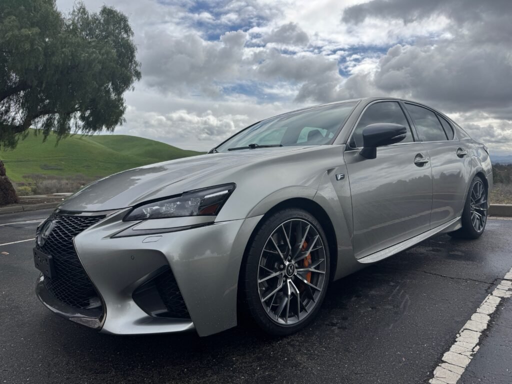 2016 Canadian Lexus GSF