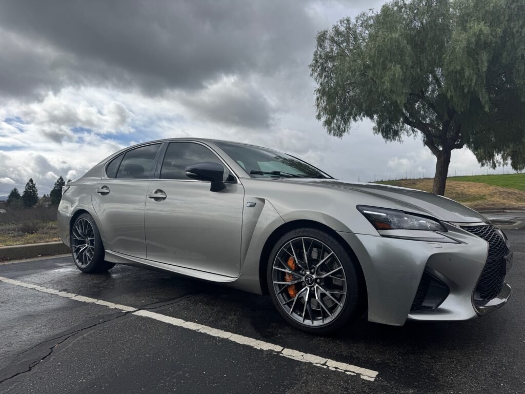 2016 Canadian Lexus GSF