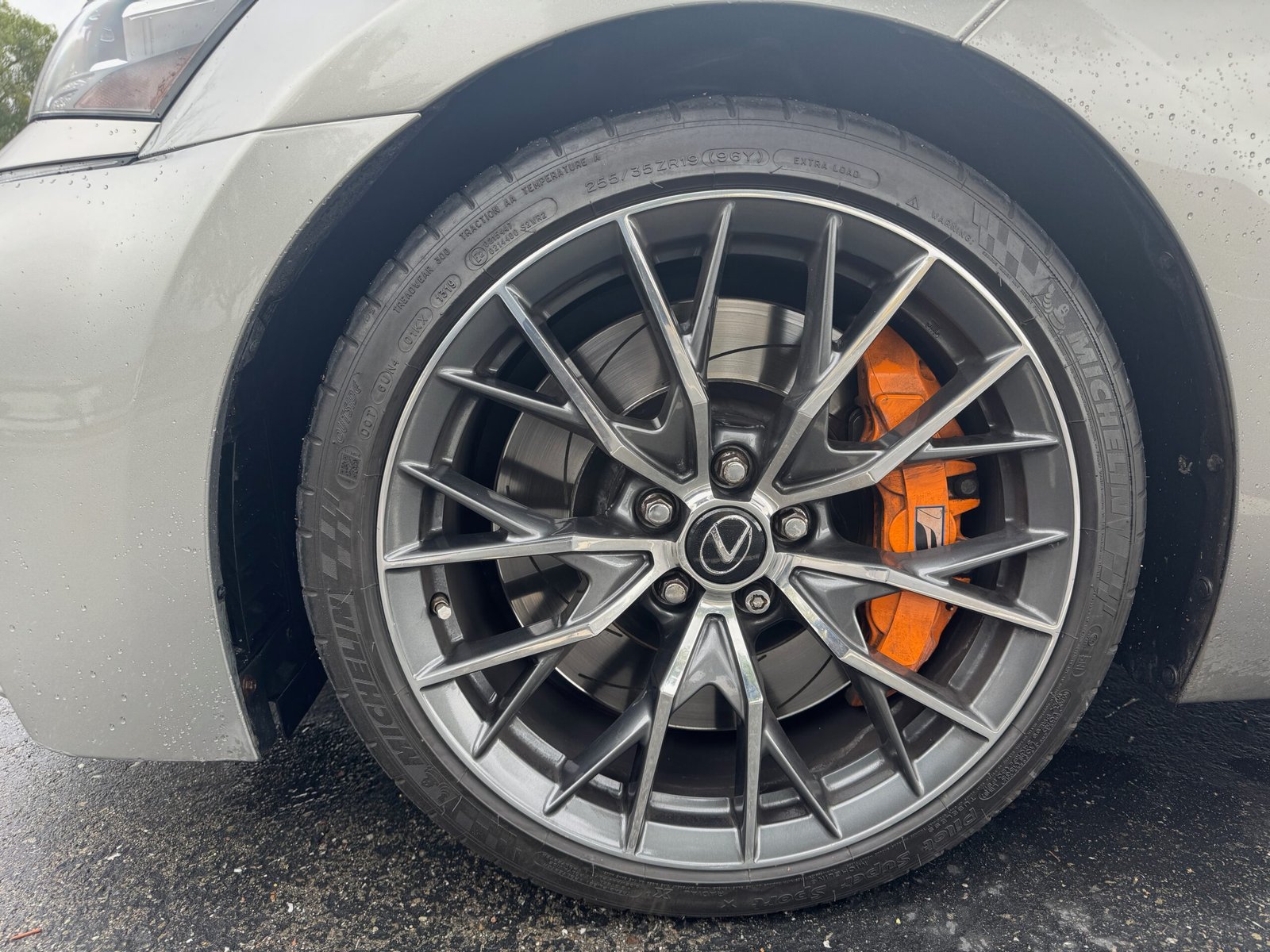 2016 Canadian Lexus GSF