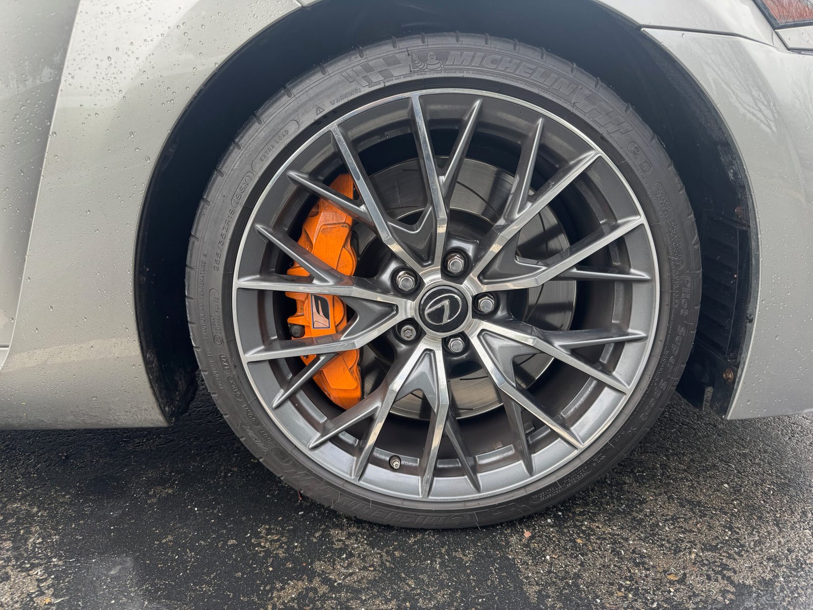 2016 Canadian Lexus GSF