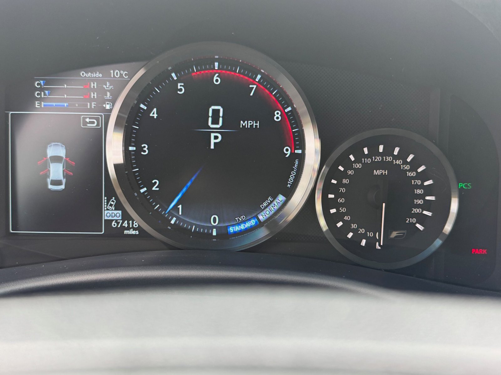 2016 Canadian Lexus GSF