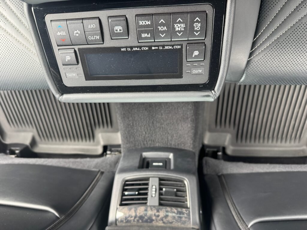 2016 Canadian Lexus GSF