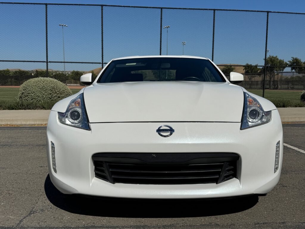 2016 Nissan 370Z Manual