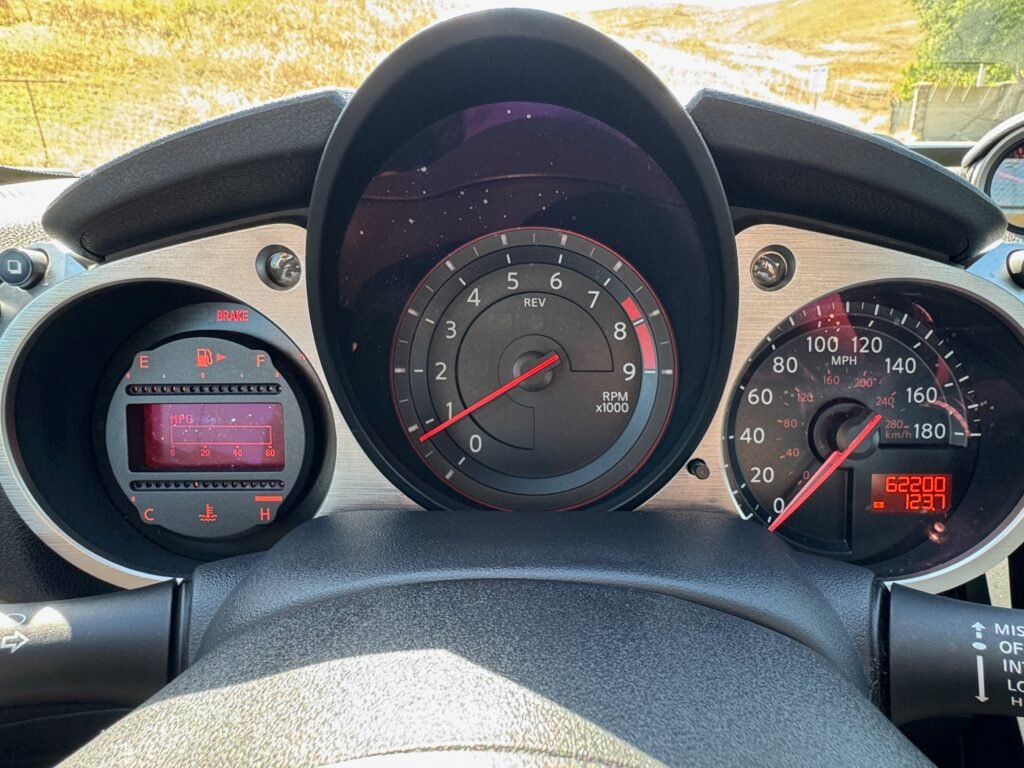 2016 Nissan 370Z Manual