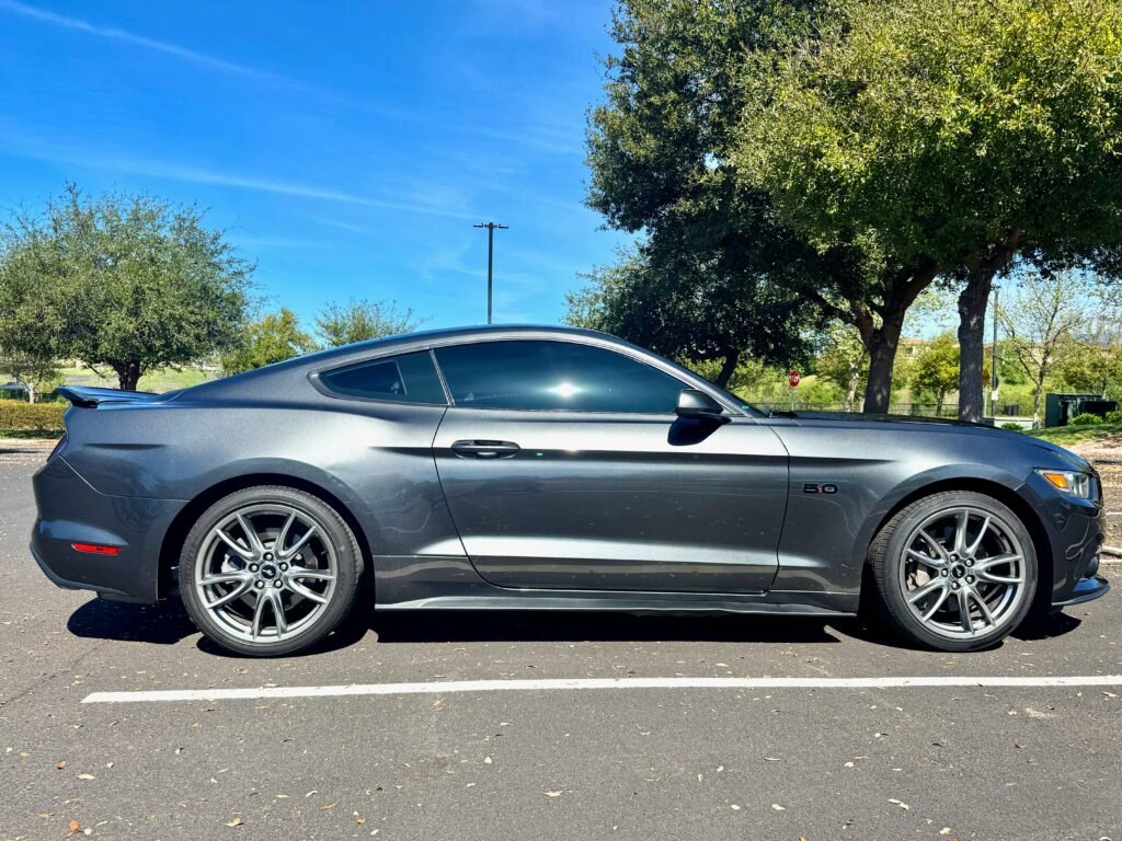 2017 Ford Mustang GT Manual