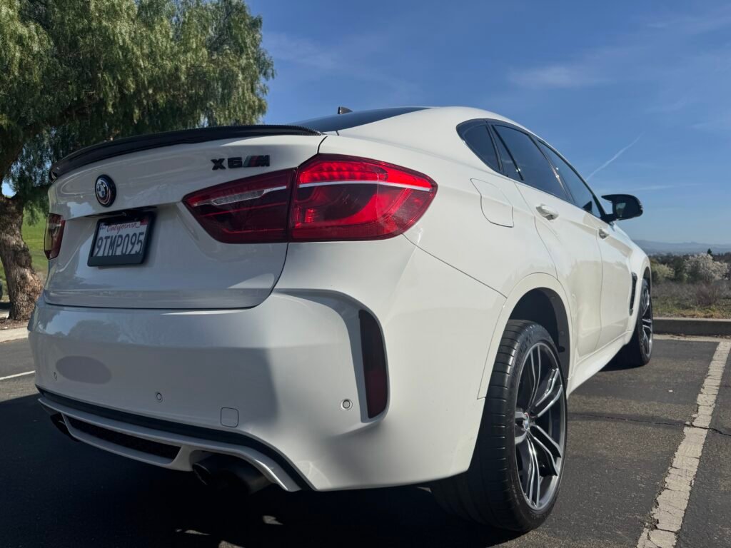 2016 BMW X6M