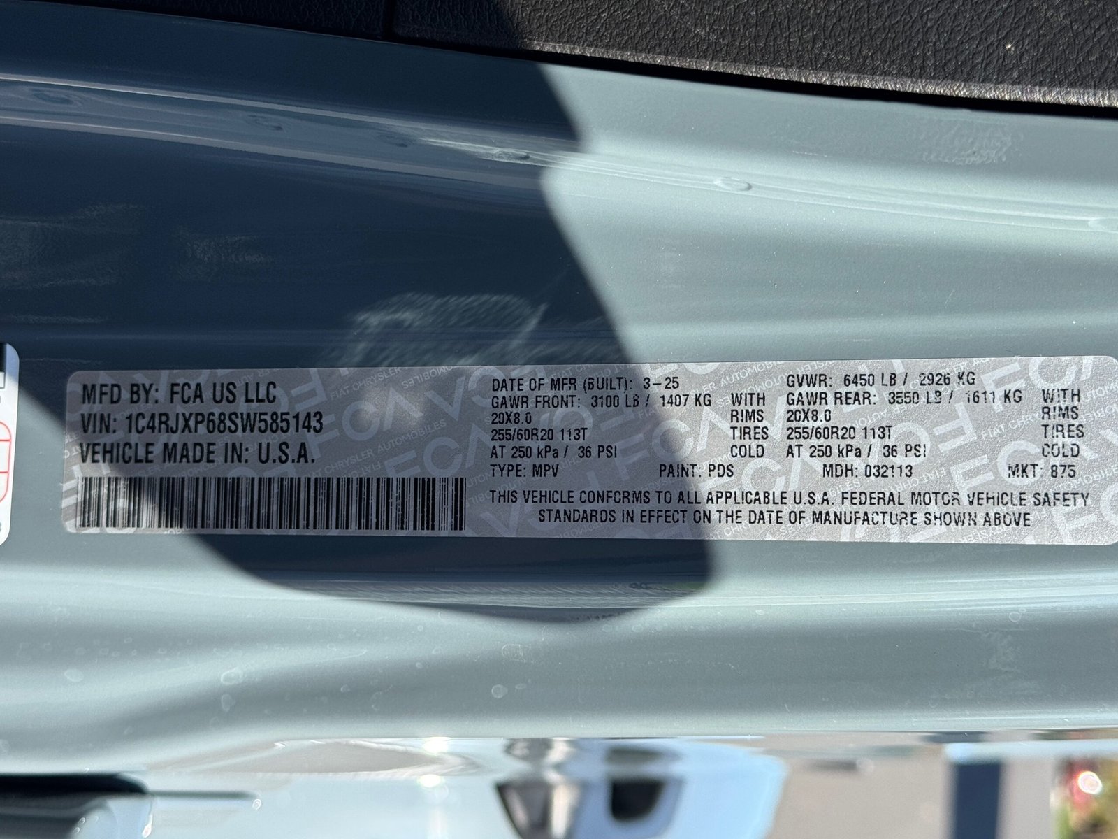 2025 Jeep Wrangler 4XE Sahara Sky Top