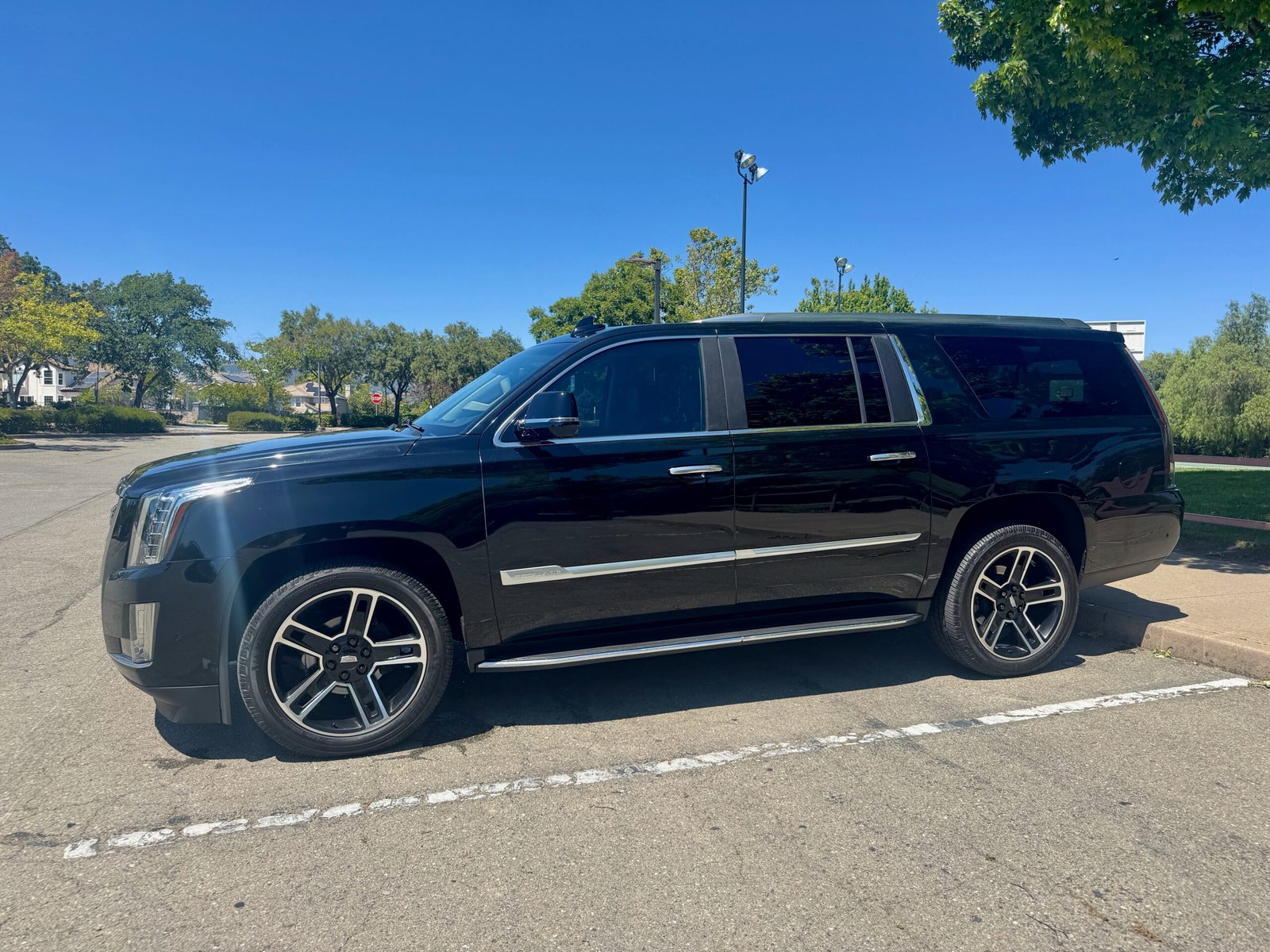 2022 Cadillac Escalade ESV