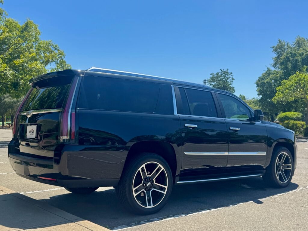 2022 Cadillac Escalade ESV