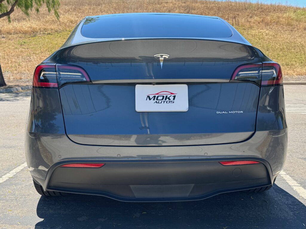 Tesla Model Y Long Range